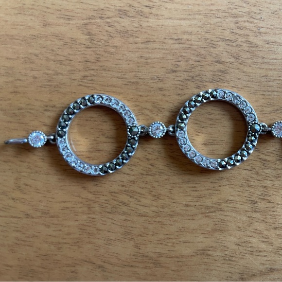 Women’s Circle Link Chain Bracelet, 925 Sterling Silver & Rhinestones 7.5 inches - Picture 5 of 7